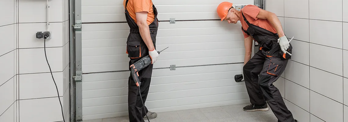 Fix Commercial Garage Door Issues in Woodstock, Illinois